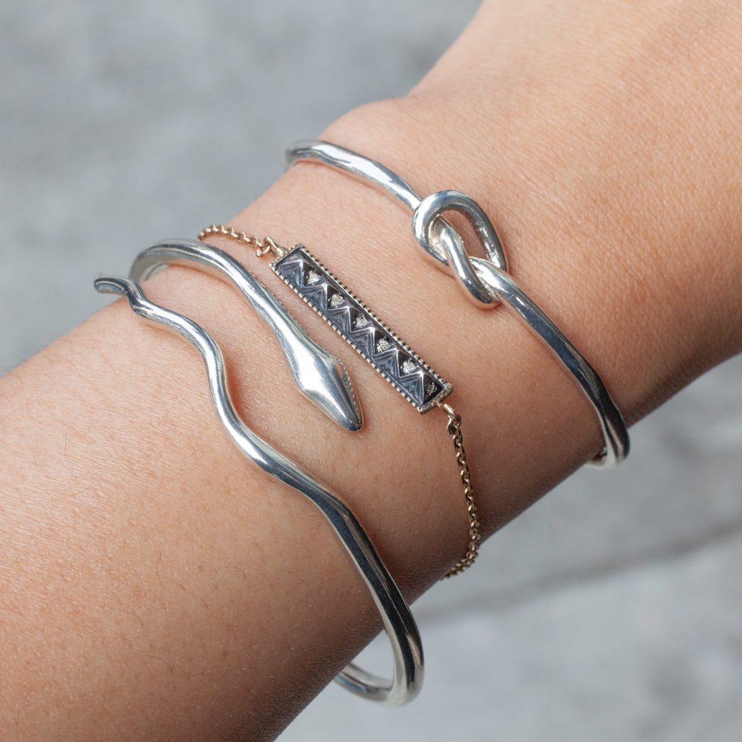 6 Stud Bar Bracelet - Diamond