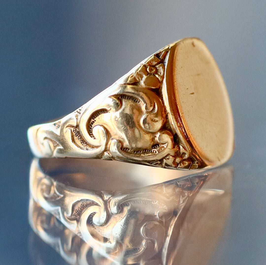 Vintage Floral Scrollwork Signet Ring