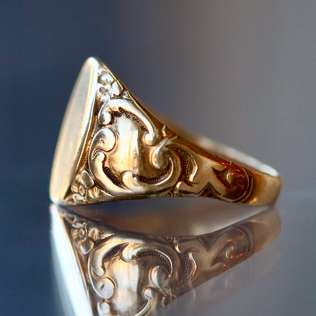 Vintage Floral Scrollwork Signet Ring