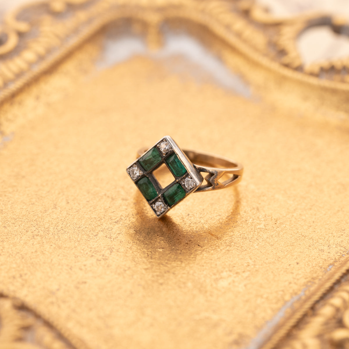 Vintage Emerald Openwork Ring