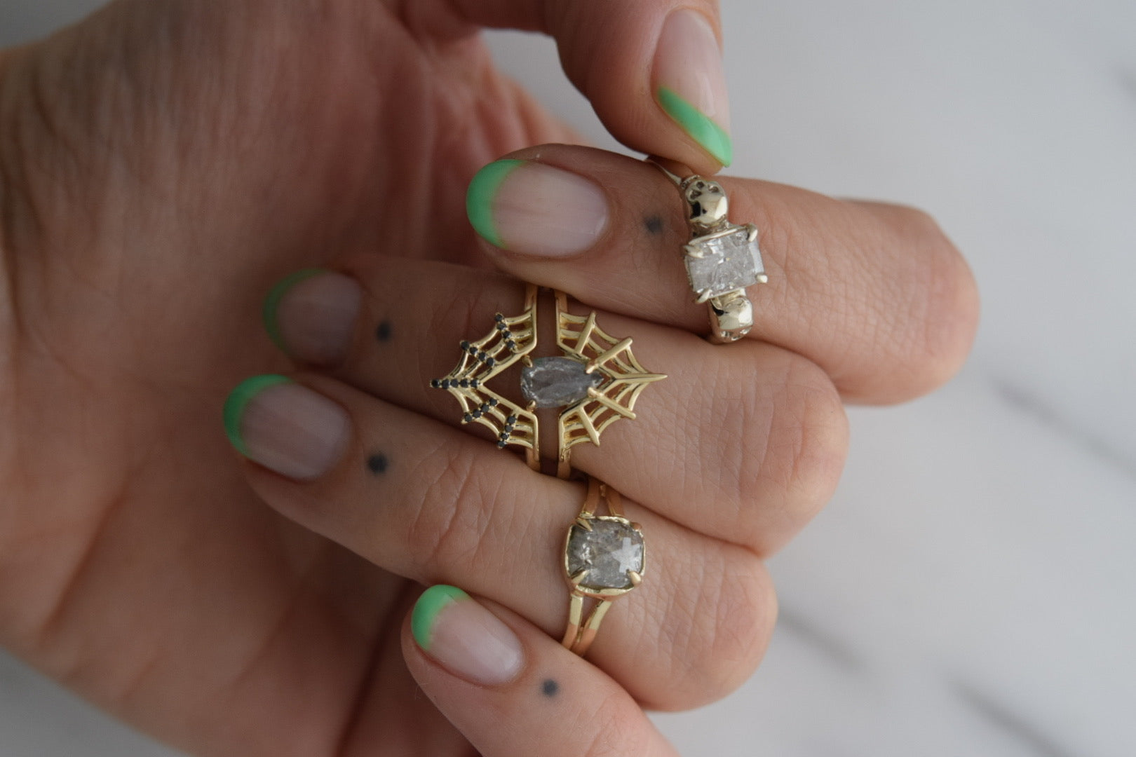 Pointed Web Ring
