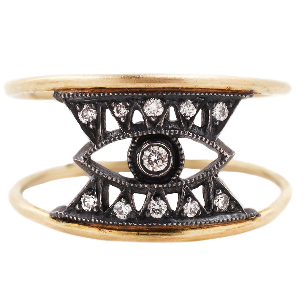 Nea Isis Ring