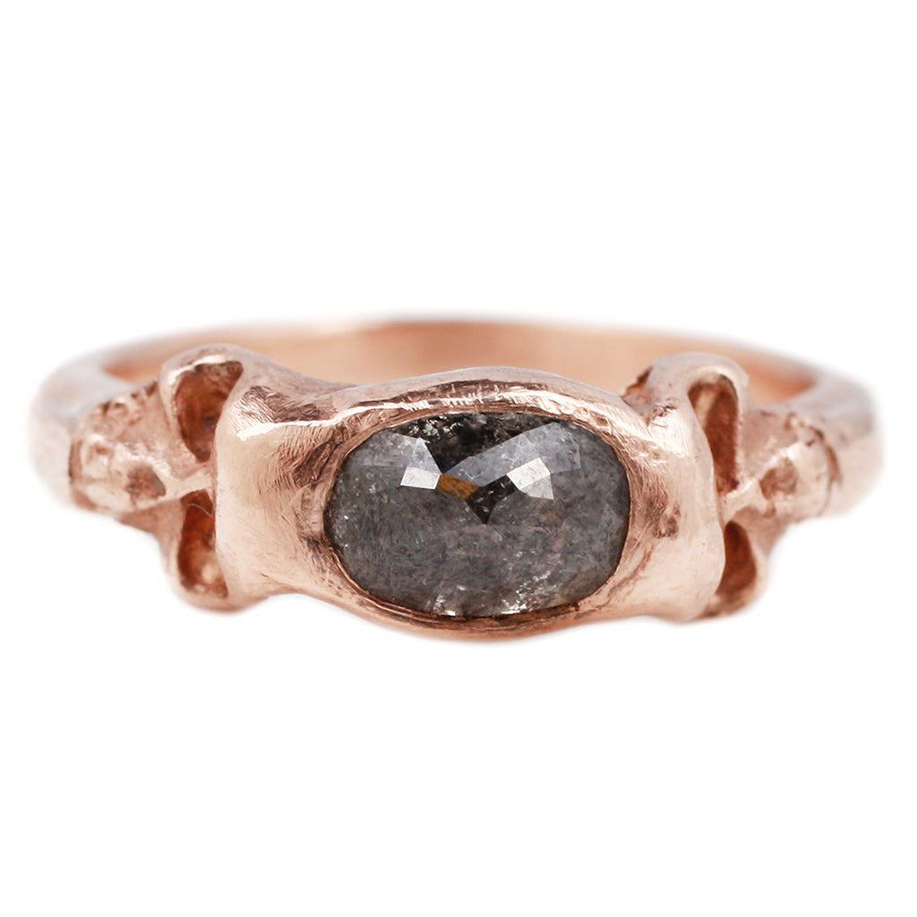 Iliana Ring
