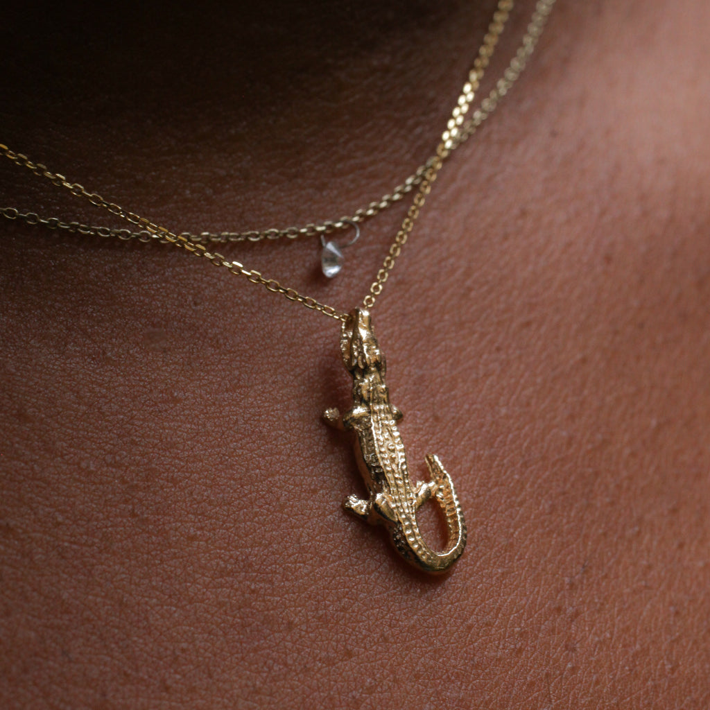 Gold sale alligator pendant