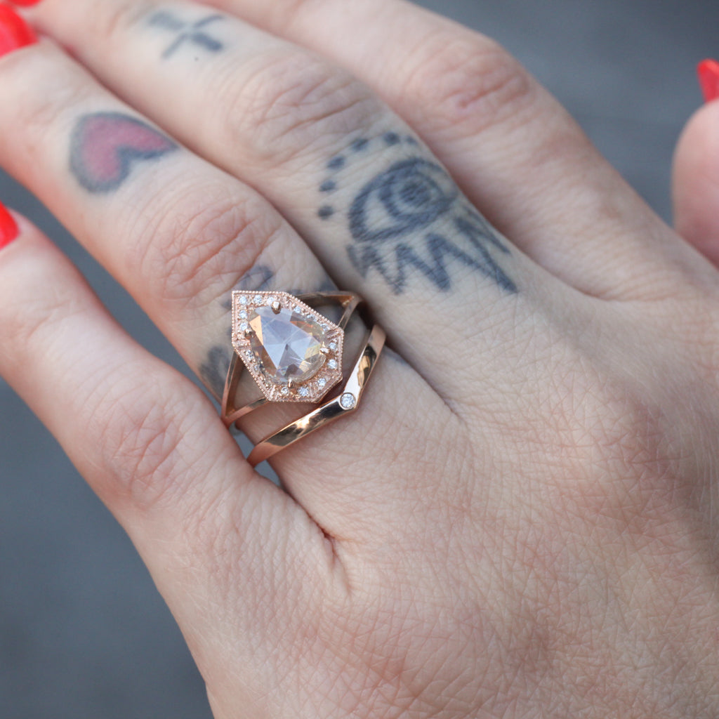 Hazeline Ring - Diamond Point