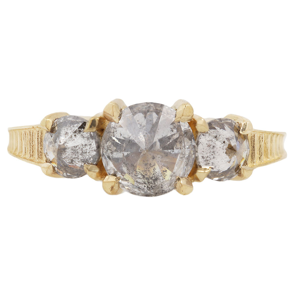 Grande Inverted Temple Ring