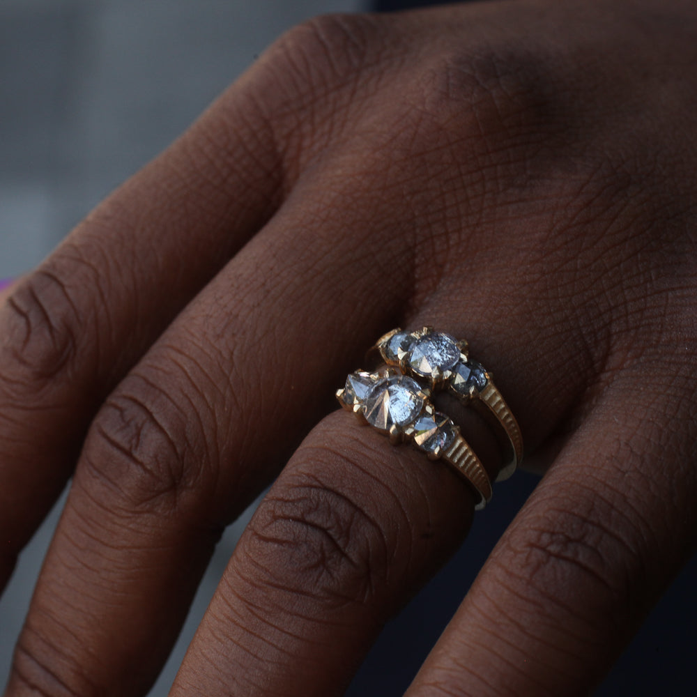 Classic Temple Ring - Salt & Pepper Round Diamond