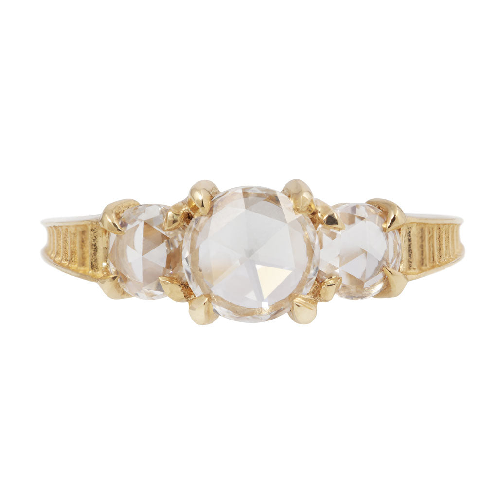 Grande Temple Ring - White Round Diamond