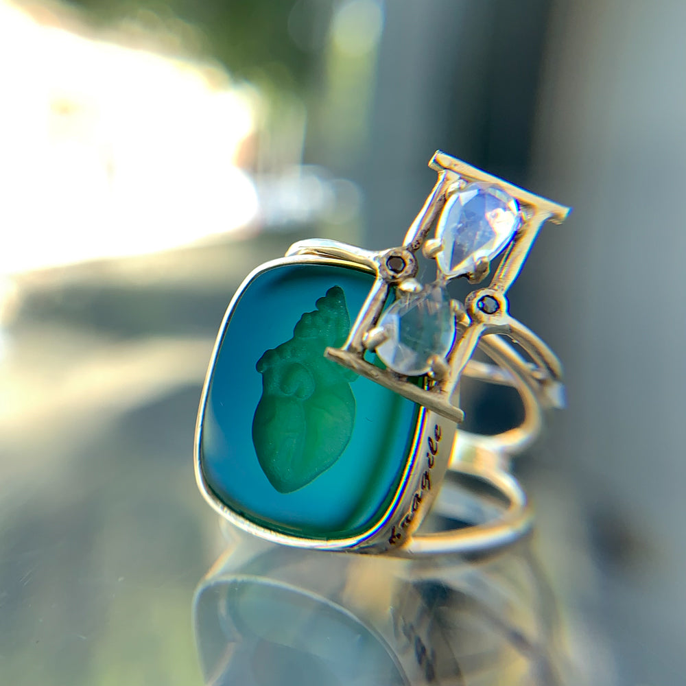 Heart Intaglio Ring
