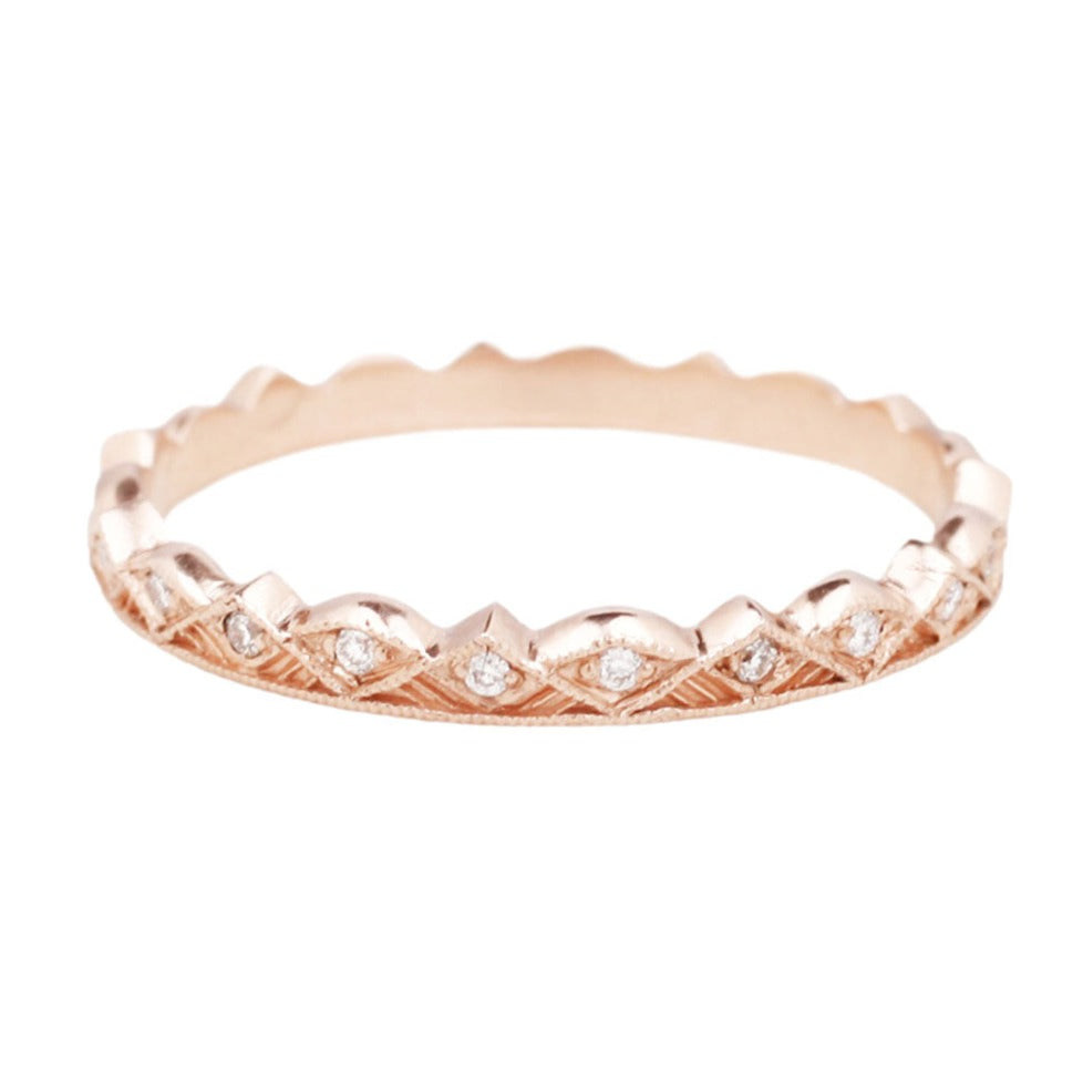 14k gold band with eyeball relief