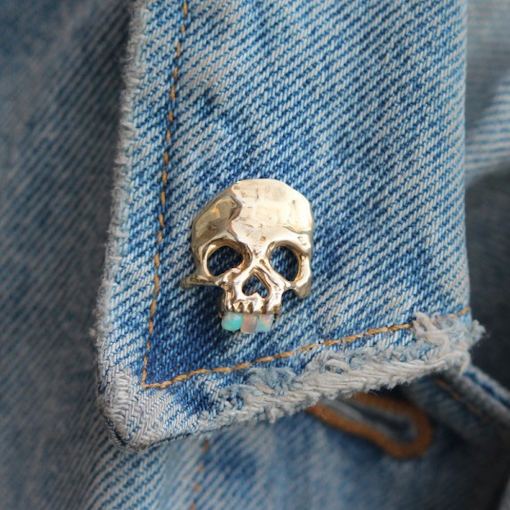 Opal Teeth Pin
